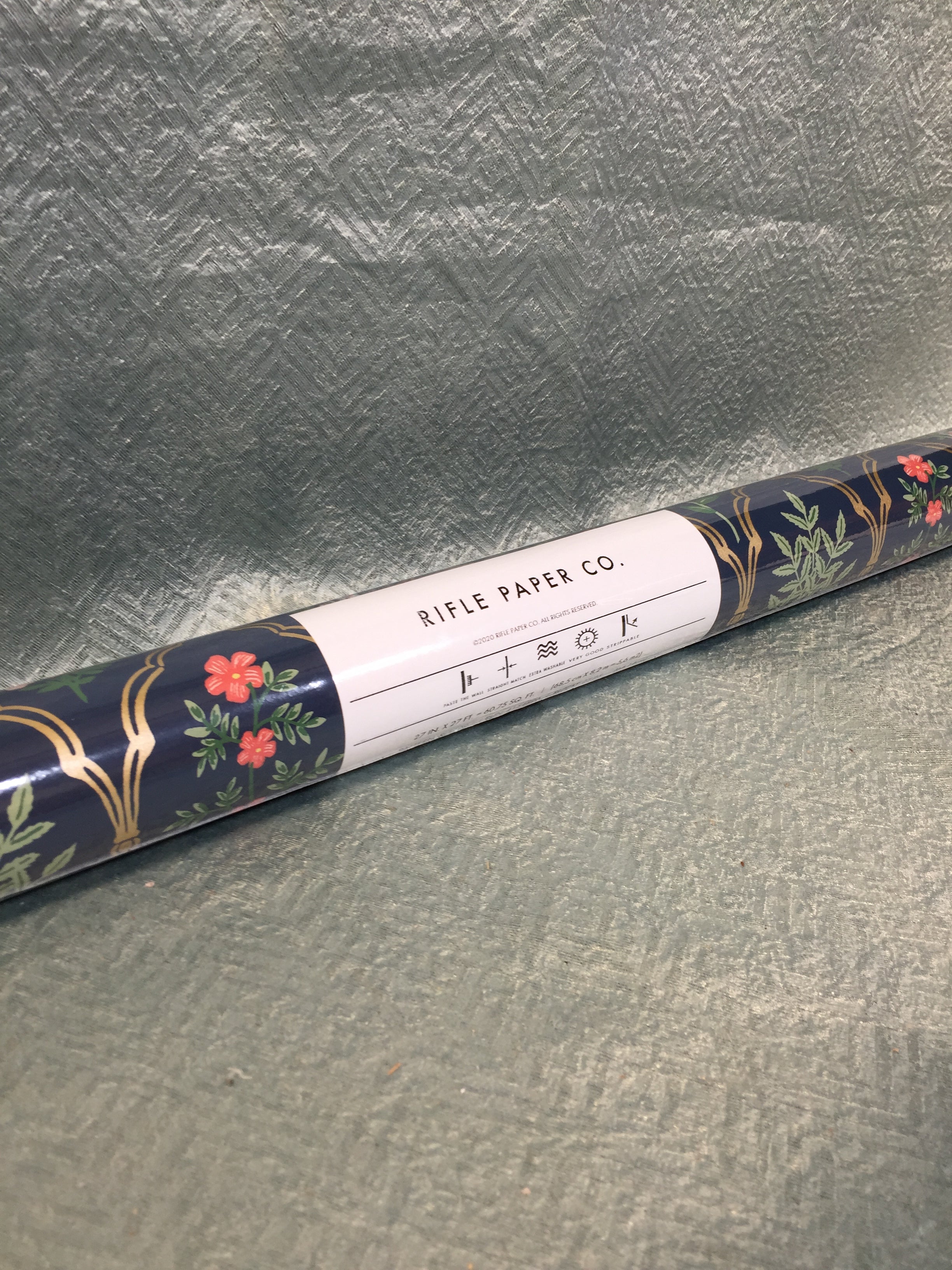 Rifle Paper Co. 60.75 Sq.Ft Floral Hawthorne Wallpaper - RI5129 (7588088840430)